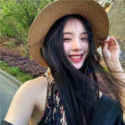 总裁夫人她不装了