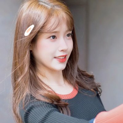 流云散尽不逢君